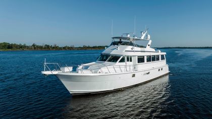 74' Hatteras 1998 Yacht For Sale